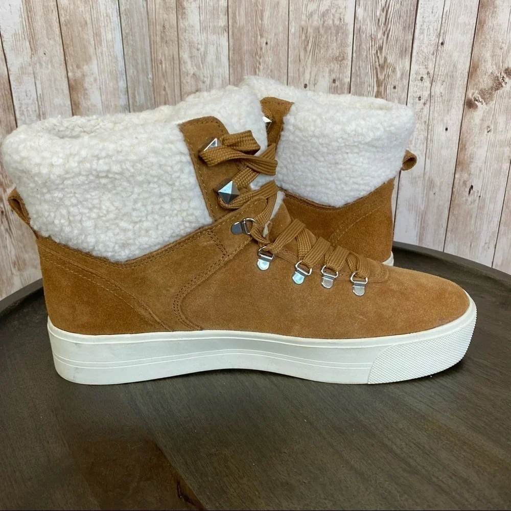 Marc Fisher brand new